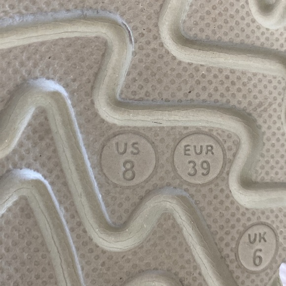 “Bamboo” Glee, mint green platform jelly sandals; size 8 - Picture 7 of 7